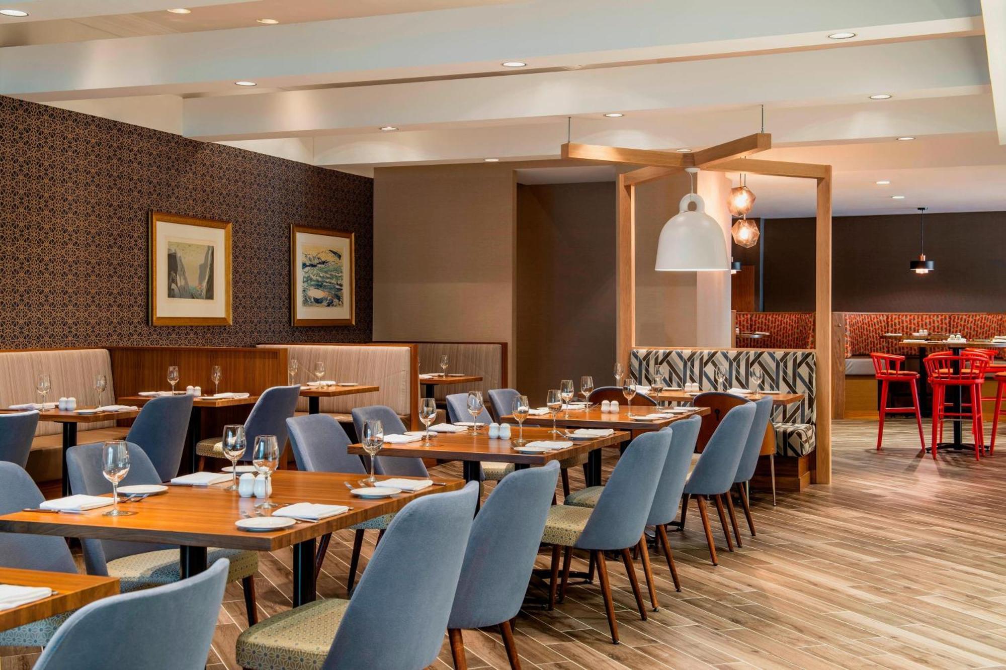 Delta Hotels By Marriott St. John'S Conference Centre Экстерьер фото