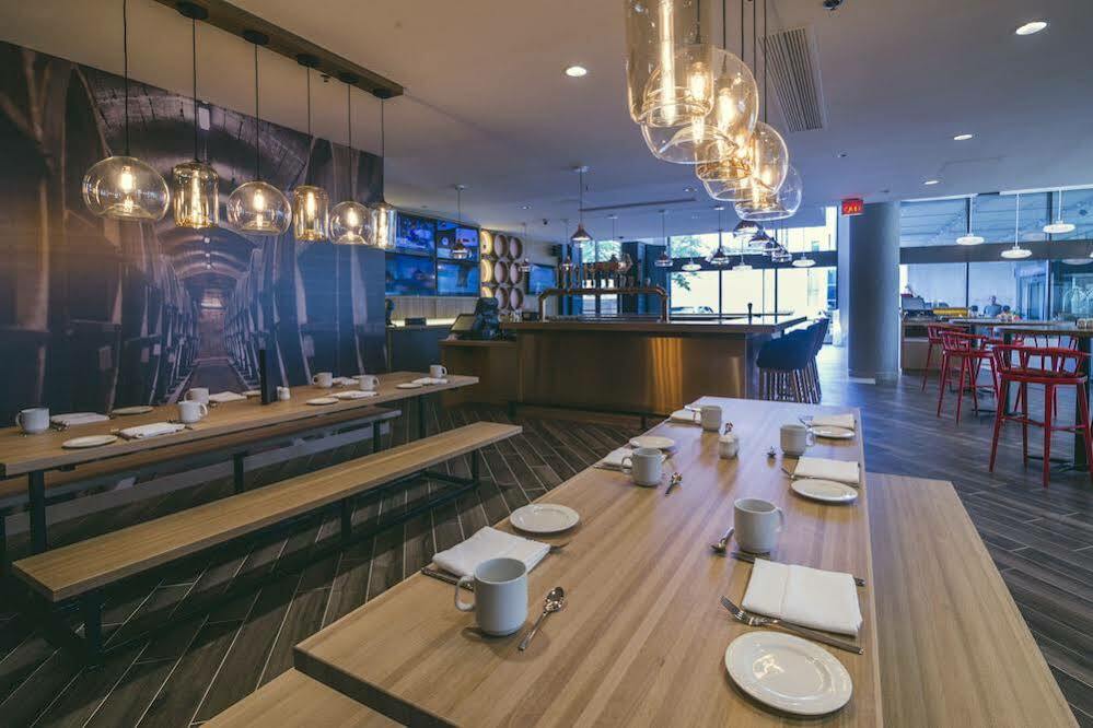 Delta Hotels By Marriott St. John'S Conference Centre Экстерьер фото